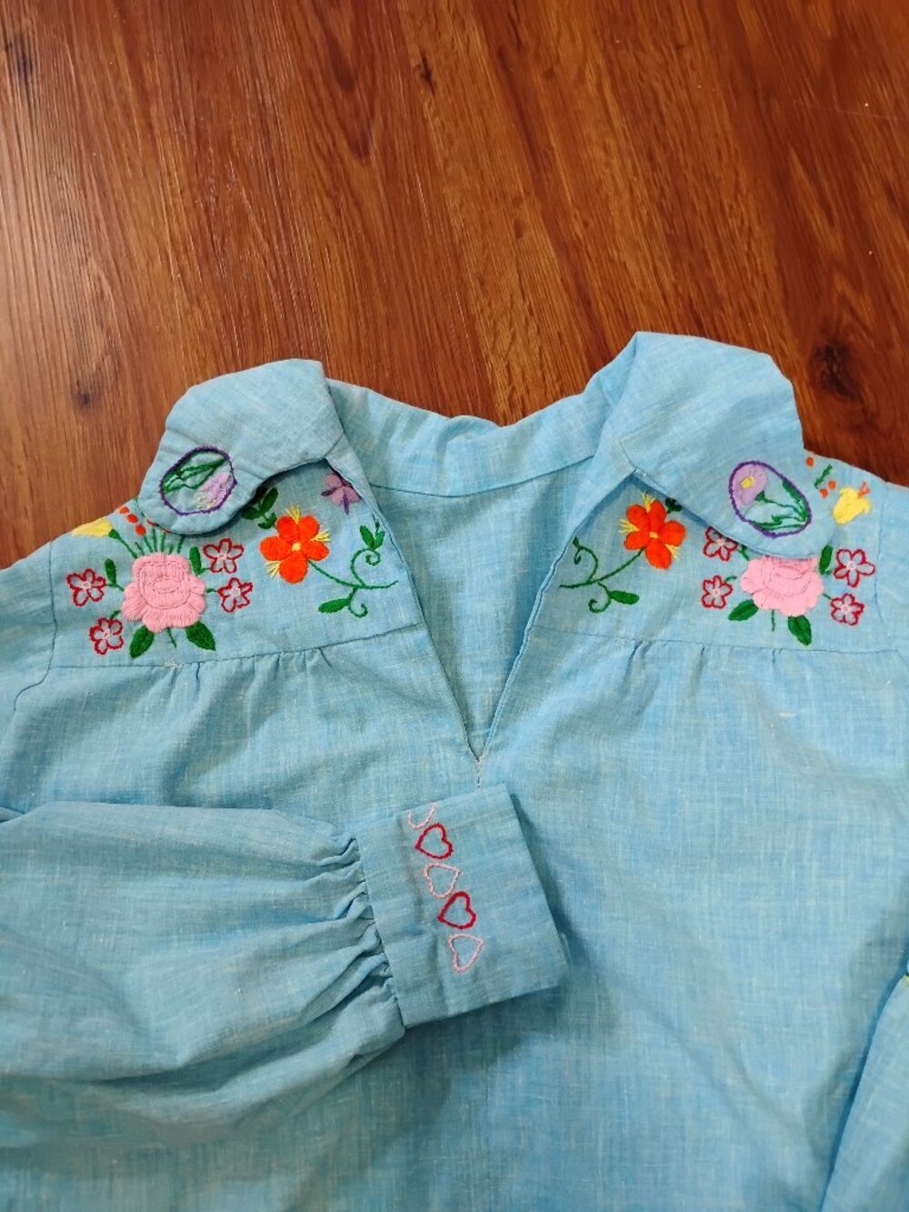 Vintage 70s Floral Embroidered Work Western Shirt Chambray Blouse